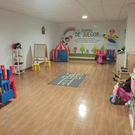 Golf, Piscina Climatizada Y Playa *