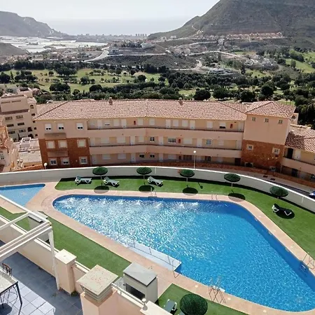Golf, Piscina Climatizada Y Playa *